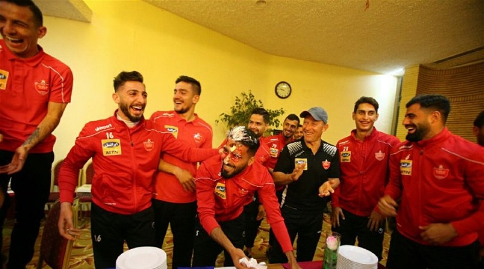 بالصورة.. هكذا احتفل لاعبو بيرسبوليس بعيد ميلاد بشار رسن