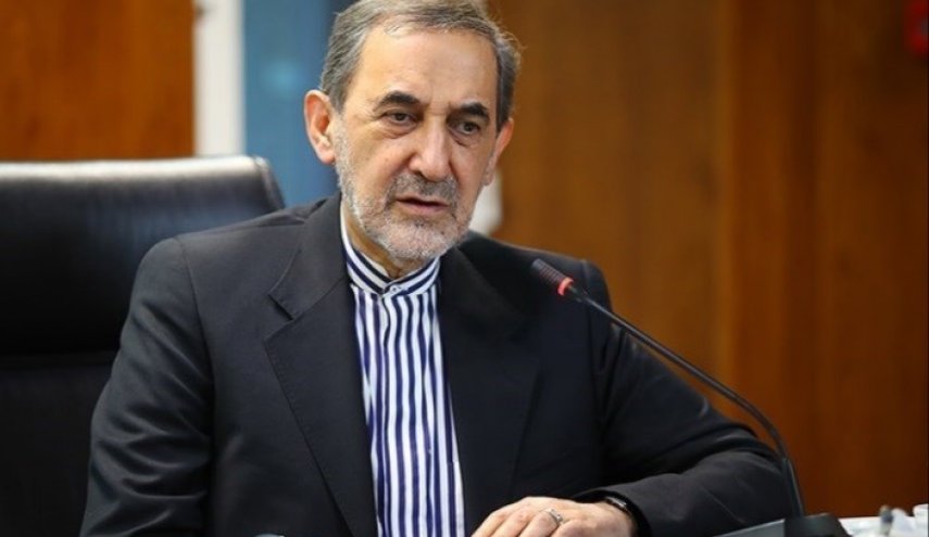 ولايتي: تحريض سعودي واسرائيلي وراء المظاهرات في لبنان 