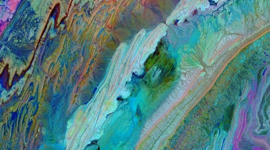 "ناسا" تنشر صورة فضائية "بديعة" من بلد عربي