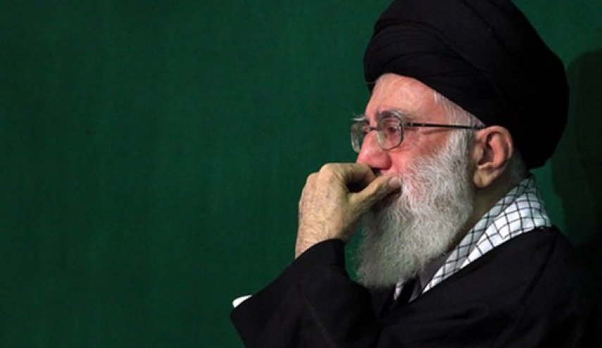 القائد يعزي بوفاة مواطنين في تشييع الشهيد سليماني والطائرة الاوكرانية