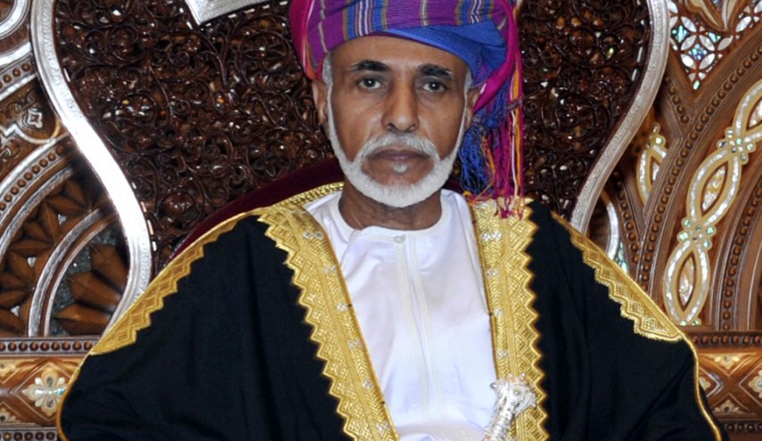 سلطان عمان يعزي الرئيسين الإيراني والأوكراني