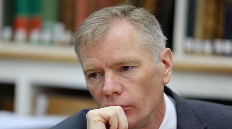 تفاصيل جديدة عن الاعتقال الموقت للسفير البريطاني بطهران