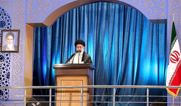 الإمام الخامنئي: دك القاعدة الاميركية من ايام الله