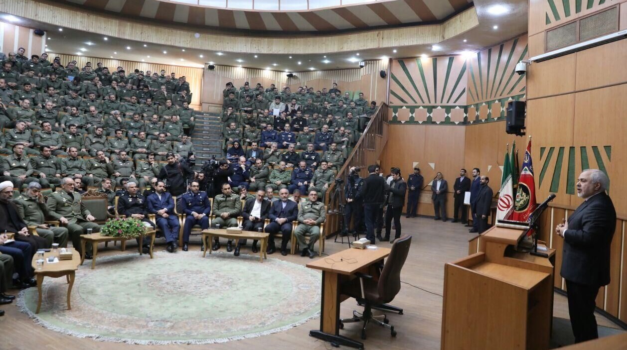 ظریف: روند اوضاع به نفع ما و به ضرر قدرت‌های سلطه‌گر است