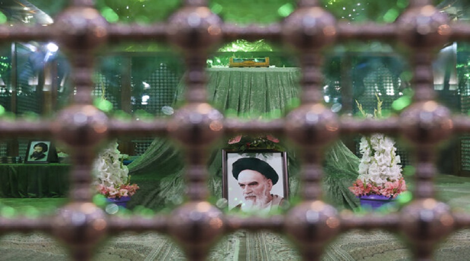 قادة القوة الجوية في الجيش الايراني يجدّدون ميثاقهم مع الإمام الخميني (ره)