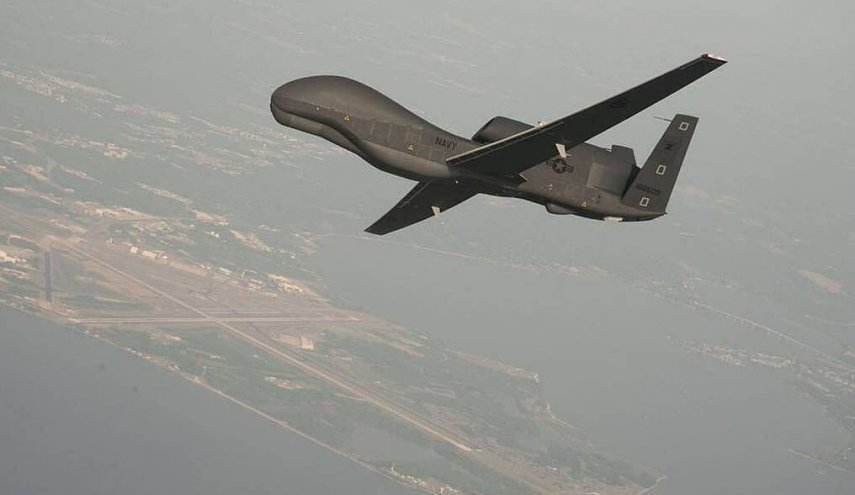 شاهد: ايران تنشر للمرة الاولى صور حطام طائرة MQ-4 الأميركية المسيرة