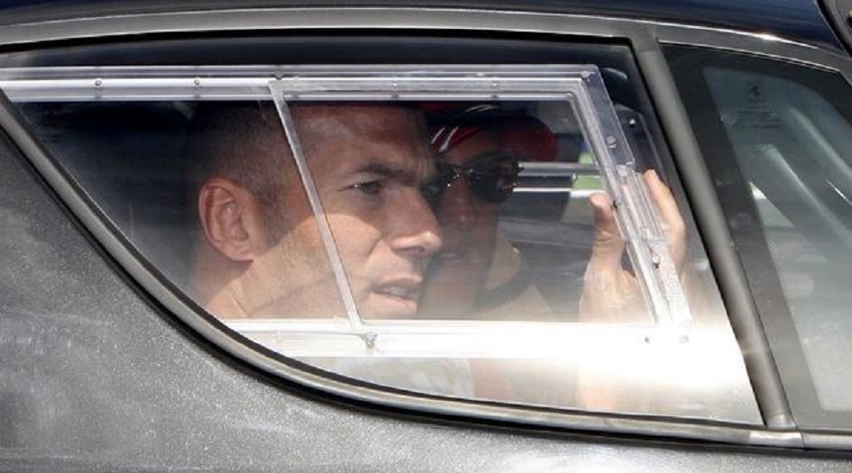 بالصورة.. زيدان يتعرض لحادث سير