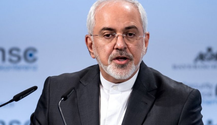 ظريف يكشف عن رسالة بعثها الى السعودية، وهكذا كان ردها!