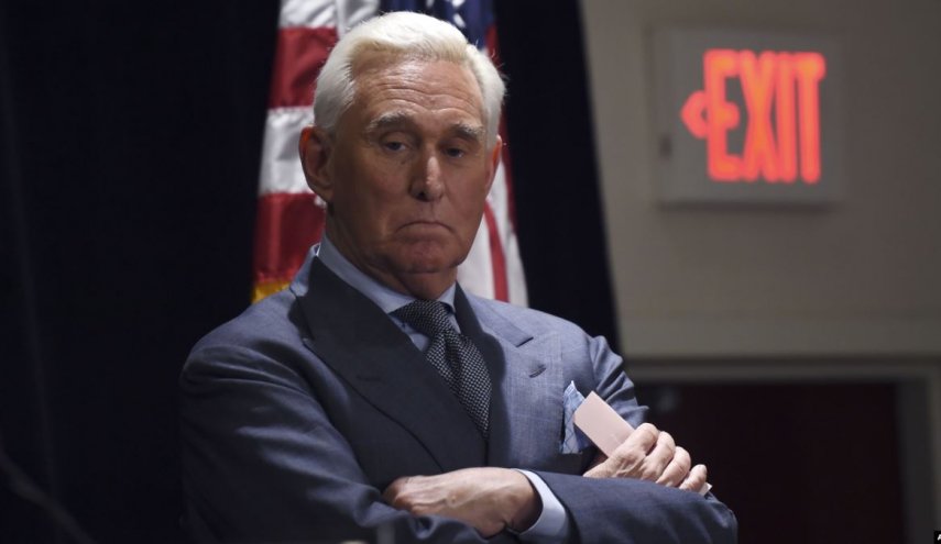 السجن 3 سنوات على صديق ترامب لتضليله الكونغرس