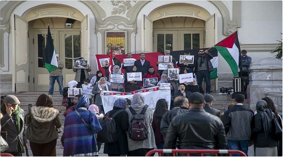 تونس: وقفة تضامنية مع رئيس الحركة الإسلامية في الداخل الفلسطيني + صور
