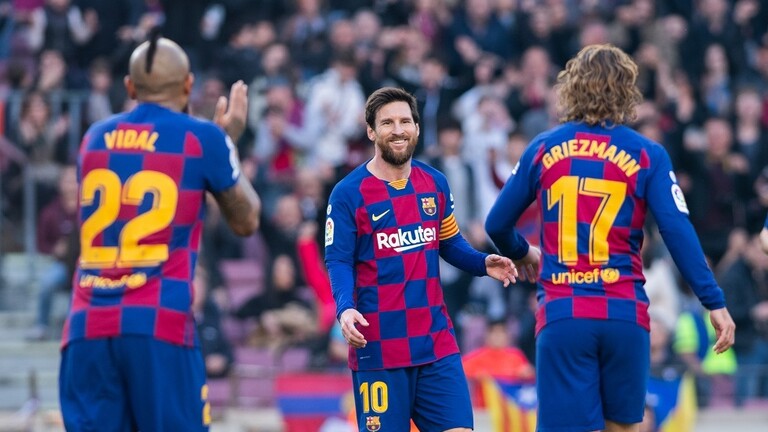 لاعبو برشلونة مهددون بالاحتجاز في إيطاليا بسبب "كورونا"