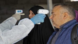 ايران تعزز الاجراءات الوقائية لمكافحة الكورونا في معبرين مع العراق