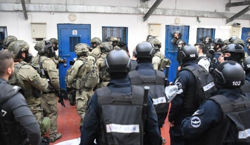 هيئة الاسرى الفلسطينية تحمل الاحتلال المسؤولية عن حياة الأسرى بسجون الاحتلال