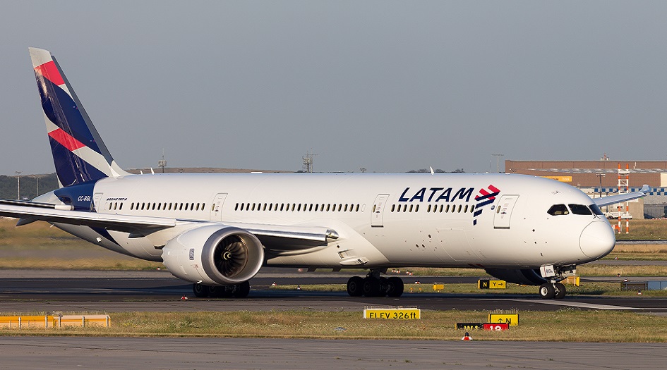 السودان يسمح لأول مرة بتحليق طائرات متجهة إلى الكيان الاسرائيلي عبر أجوائه