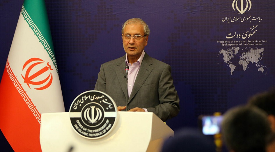 الحكومة الايرانية: نواجه الحظر وكورونا معاً