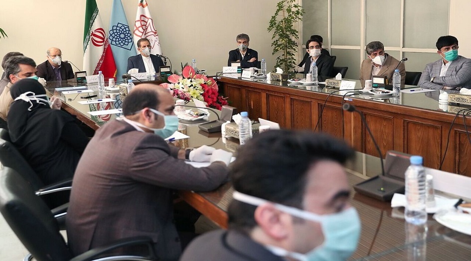 جهانغيري: الأمريكيون يمنعون شحن الادوية والمواد الغذائية إلى إيران