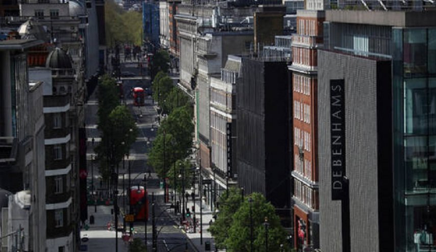 تسجيل 717 وفاة جديدة بكورونا في بريطانيا