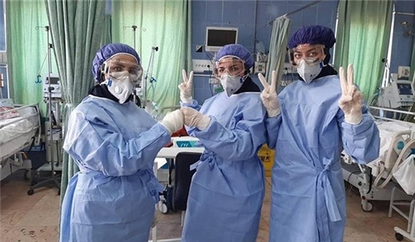 شاهد: رضيع ايراني يزن 800 غرام يهزم كورونا