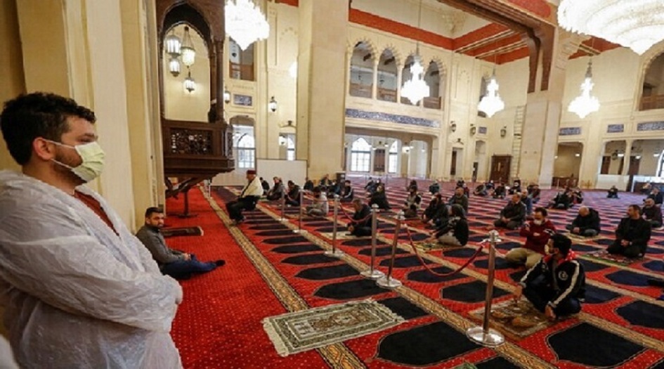 مسلمو نيجيريا يشاركون الدعاء والصيام والصلاة من أجل الإنسانية