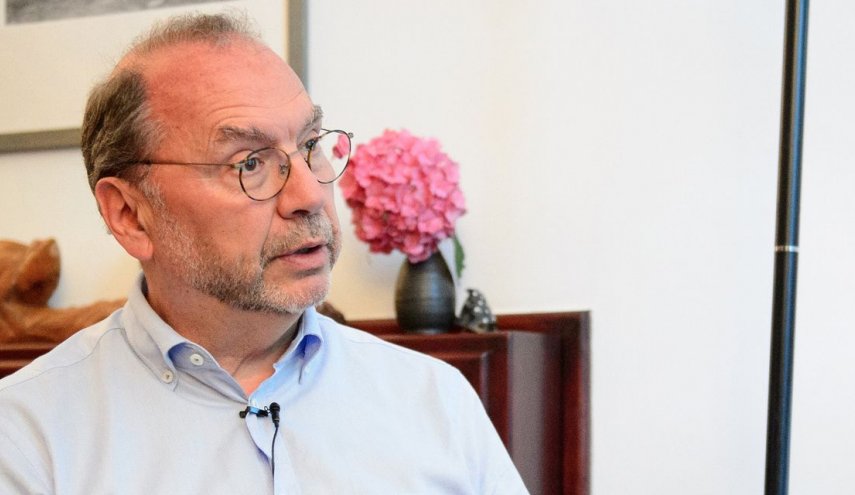 "صائد فيروسات" في مرمى كورونا!