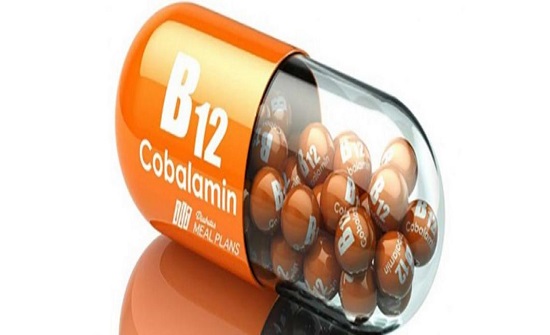 علامة "مقلقة" في عينيك قد تدل على نقص فيتامين B12 في جسمك!