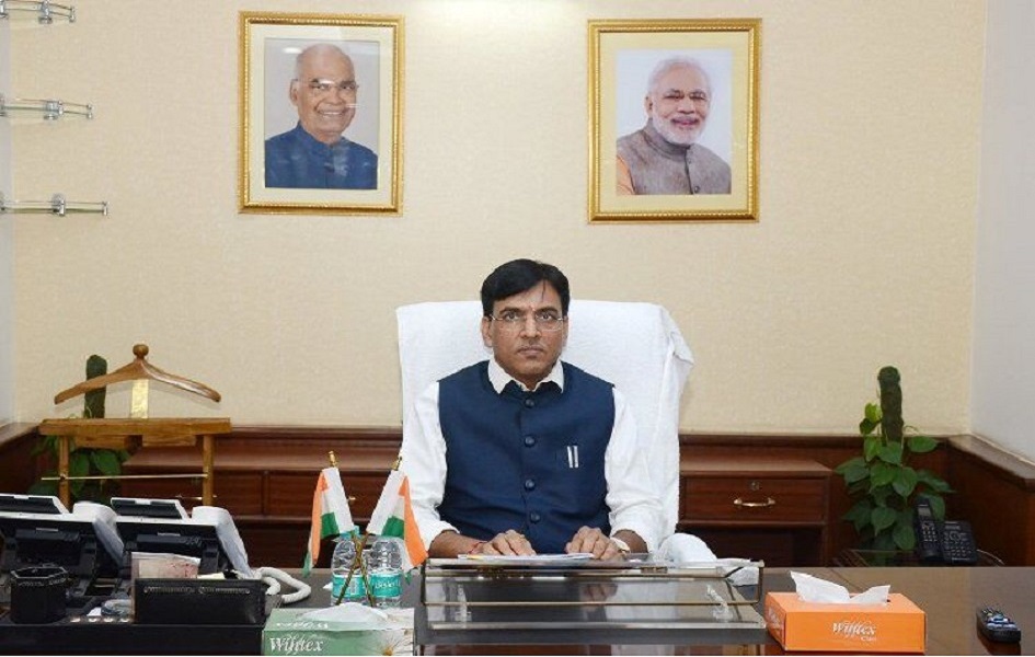 وزير الملاحة البحرية الهندي: ميناء جابهار استراتيجي ومهم جدا