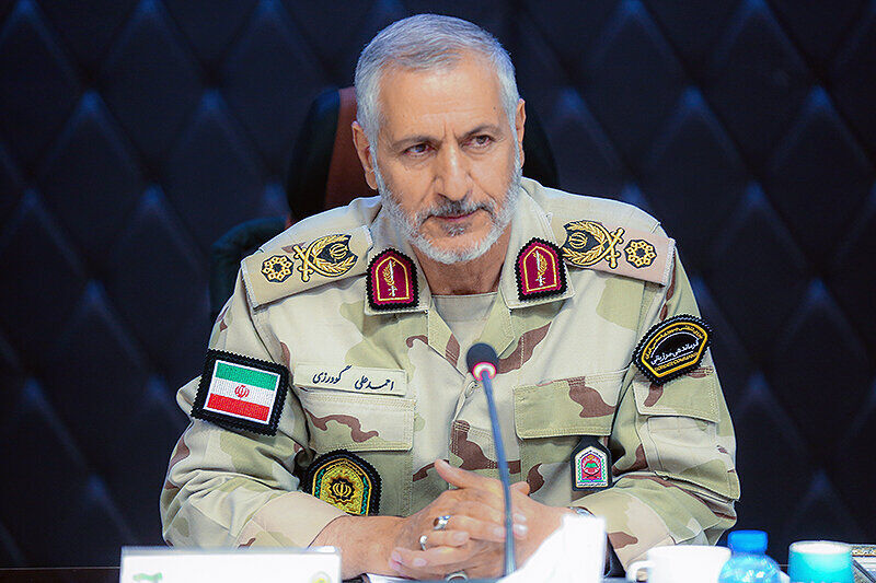 قائد حرس الحدود: اقتدار ايران رهن بدماء وتضحيات الشهداء