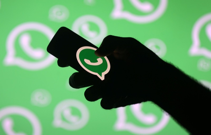 تقنية سرية تتيح لفيسبوك إمكانية دمج تطبيقي ماسنجر وواتسآب