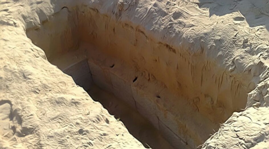 من دفن في القبر؟ .. العثور على مدرس مصري توفى من 4 أشهر حيا يرزق