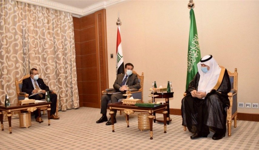 العراق يقترح على السعودية الغاء رسوم التأشيرات