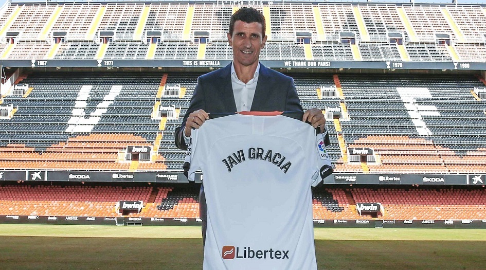 رسميا.. فالنسيا يعين مدرباً جديداً للنادي