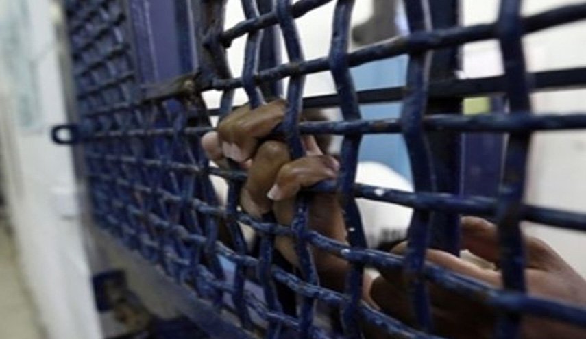 اسير فلسطيني يواصل إضرابه عن الطعام لليوم الرابع