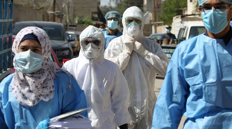 متخصص يطرح ’’حلاً وحيداً وواقعياً’’ للتعامل مع كورونا بعد العيد