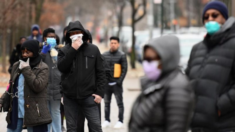 طبيبة تحذر من "علامات ينبغي الانتباه لها" لإصابة "كوفيد-19"