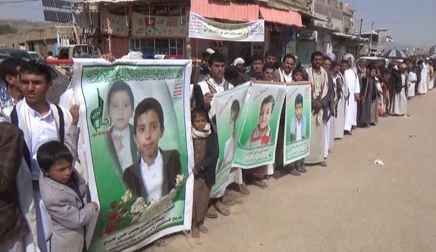 شاهد بالصور.. أبناء ضحيان يستنكرون شطب الأمم المتحدة لقتلة أبنائهم من قائمة العار