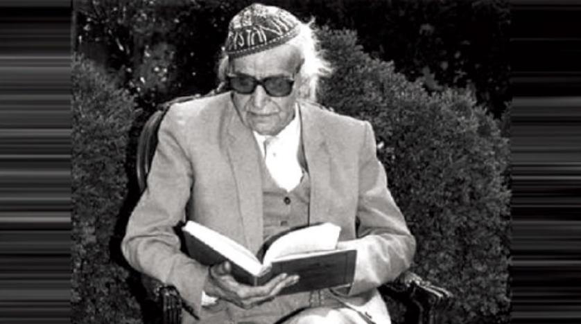 محمد مهدي الجواهري وكأنة علم بما سيحدث لبيروت!