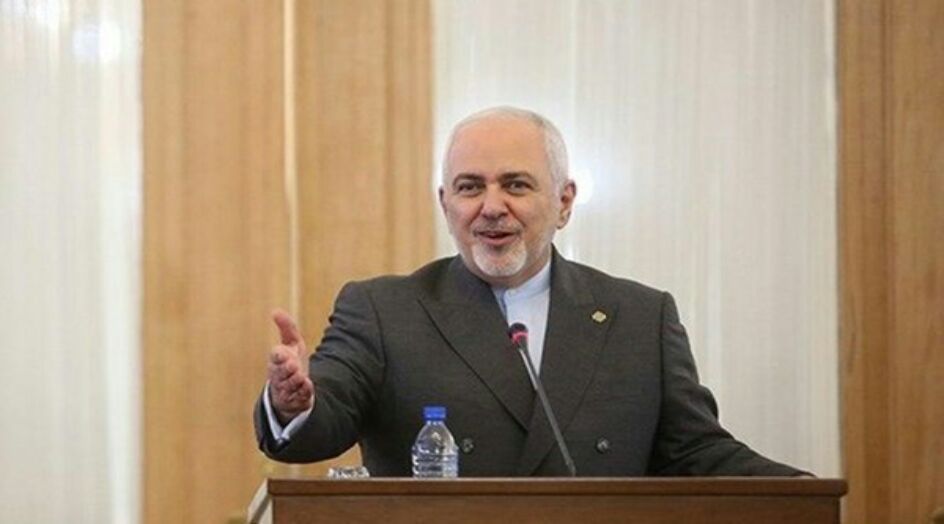 ظريف: الدعاية السخيفة لا تصرف الانتباه عن الفشل الدبلوماسي المشين للولايات المتحدة