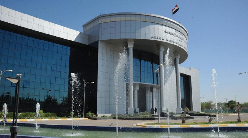 القضاء العراقي يستدعي وزيرين في الحكومة السابقة