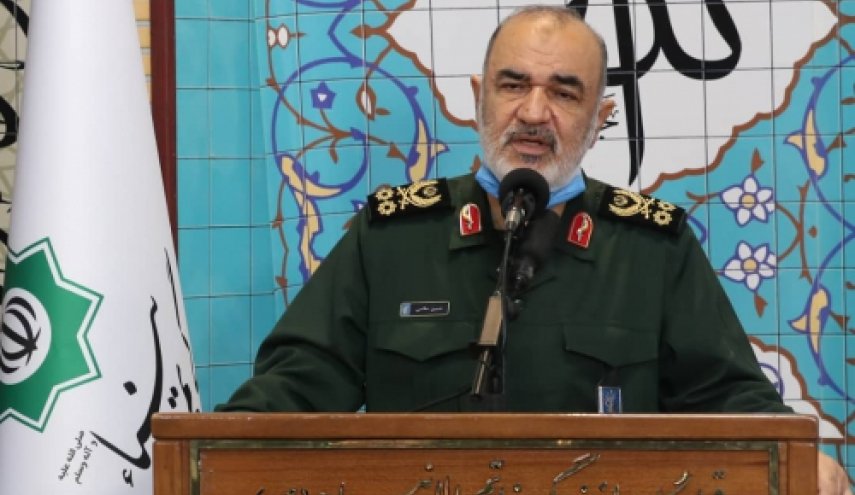 اللواء سلامي: مقر خاتم الانبياء حقق رقما قياسيا في مد انابيب المياه الى قرى غيزانية