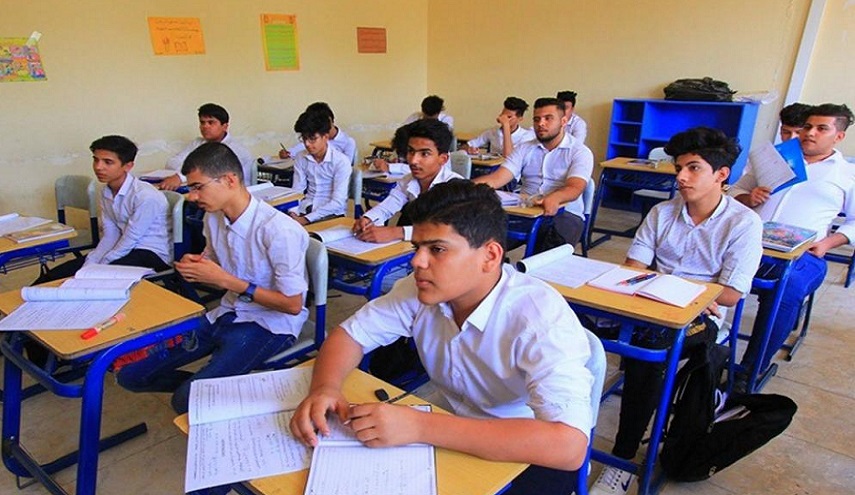 الصحة النيابية تكشف مقترحين عن عودة دوام المدارس والجامعات في العراق .. وتحذر