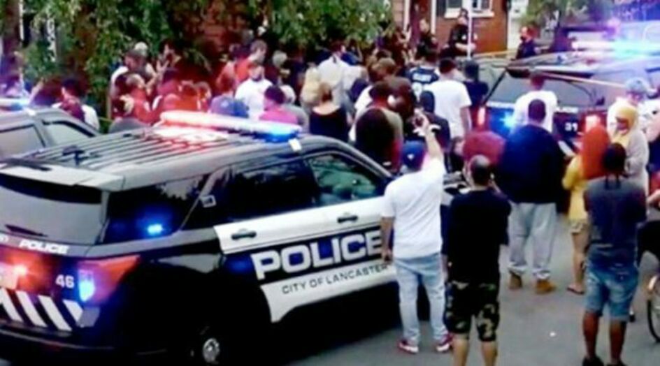 اشتباكات في مدينة لانكستر الأمريكية بعد مقتل شابّ أمريكي لاتيني على يد الشّرطة
