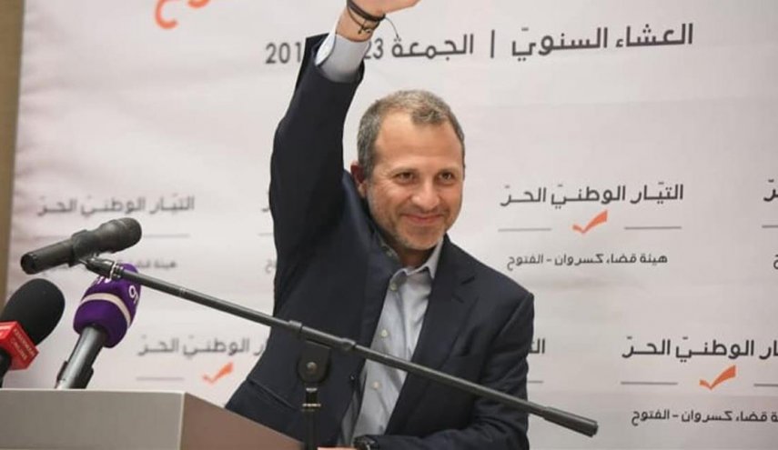 لبنان.. باسيل يعلن إصابته بكورونا