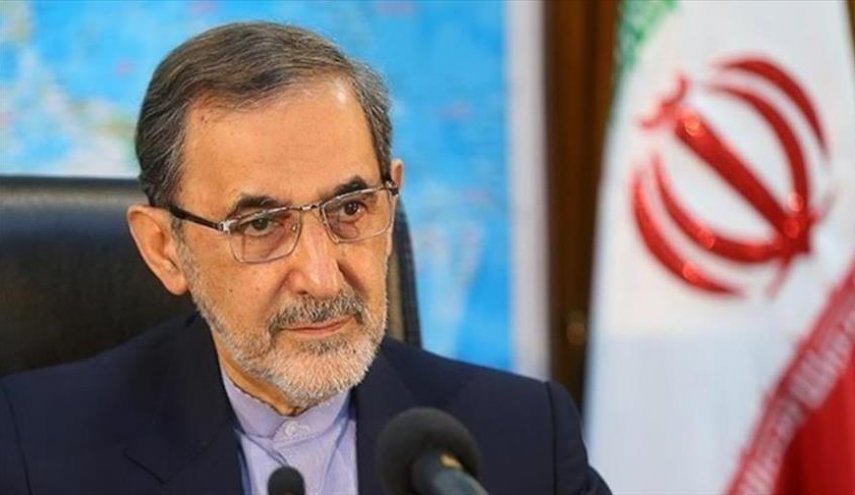 ولايتي: ايران ستدافع عن حدودها ضد أي تواجد ارهابي