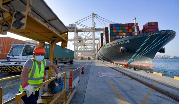 بعد إتفاق التطبيع.. أول سفينة شحن إماراتية ترسو في ميناء حيفا