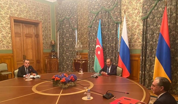 موسكو تستضيف اجتماعا وزاريا ثلاثيا للتباحث حول وقف إطلاق النار في قره باغ