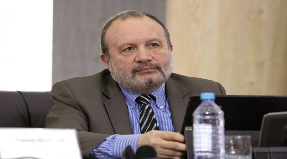 طبيب روسي يكشف عن موعد انتهاء وباء "كوفيد - 19"