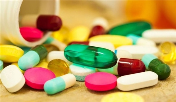 عبر منافذ ايران ... ترانزيت 1654 طن أدوية طبية للعراق