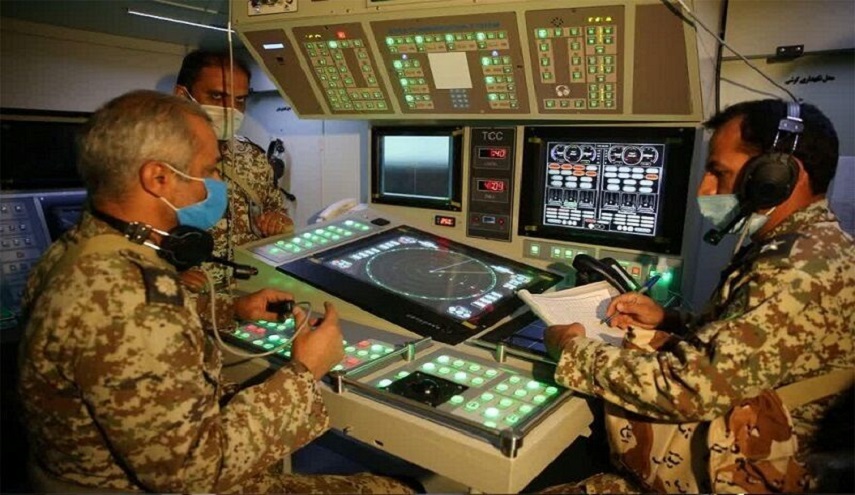 خلال مناورات الدفاع الجوي الايراني.. تدمير اهداف العدو بواسطة انظمة "3 خرداد"