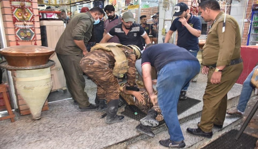 شرطة كربلاء: مندسون وسط التظاهرات اعتدوا على رجال الأمن +صور