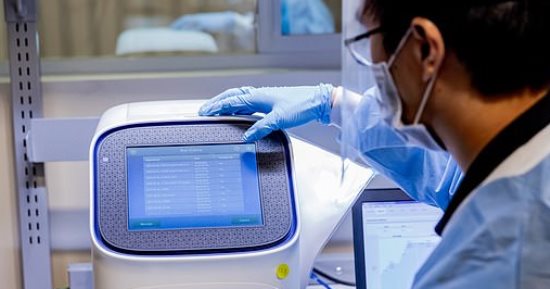 دراسة تكشف كيف يمكن لـ "كوفيد-19" أن يجعل أجهزة المناعة تهاجم أجسام المرضى!